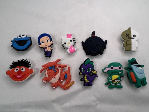 Lot shoe charms - 10,