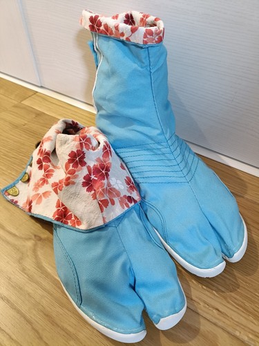 Split toe shoes - split,